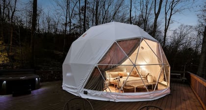 Outstanding Dome with Fire Pit and Hot-tub in Wardensville, West Virginia