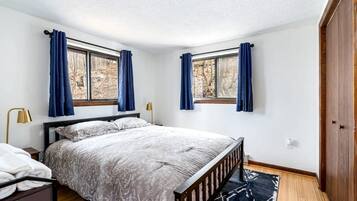 1 habitación, wifi y ropa de cama