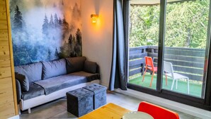 Living area - Charming Studio Sleeps 6 Near the Center 1650 (Les Orres)