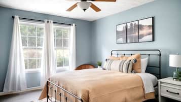 3 bedrooms, iron/ironing board, WiFi, bed sheets