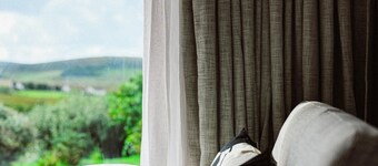 Beautifully finished bothy just north of Portree, on the stunning Isle of Skye.