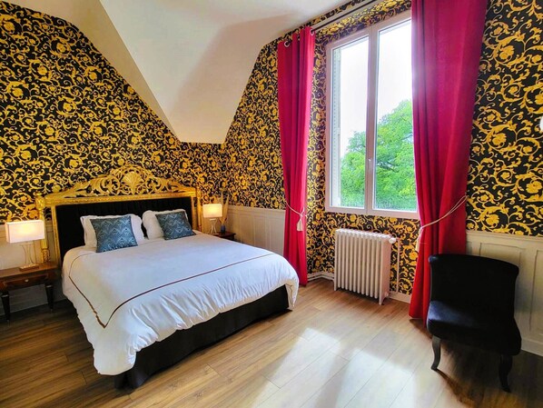 1 habitación y ropa de cama 