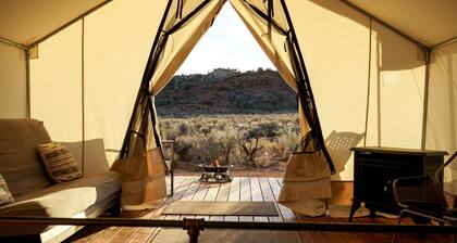 Safari Tent Adventure in Kanab, Utah: A Unique Glamping Experience