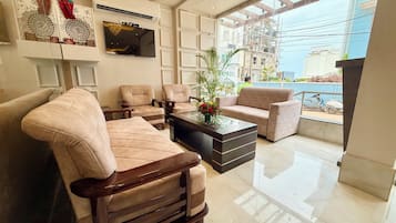 LED-tévé és kandalló