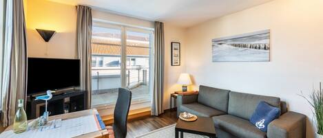 TV, DVD player, stereo