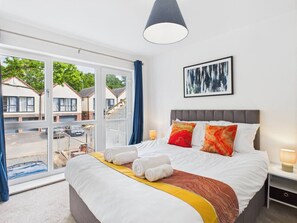 4 chambres, bureau, Wi-Fi