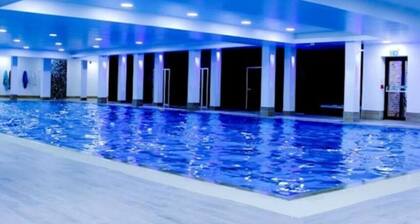 *New* | Saxon Way | Gym | Pool & Spa