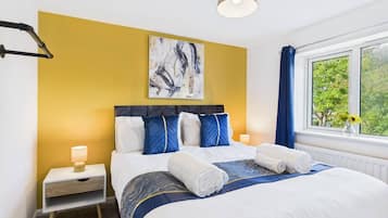 3 soverom, skrivebord og wi-fi