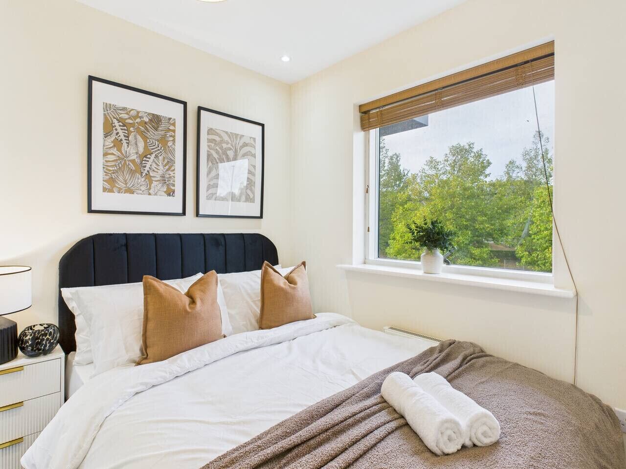 Bügeleisen/Bügelbrett, WLAN, Bettwäsche