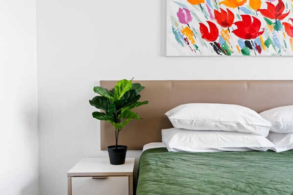 Apartment | 1 Schlafzimmer, laptopgeeigneter Arbeitsplatz, Bettwäsche