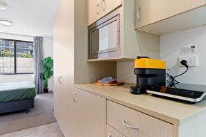House | Interior - Stylish 1-bed Studio in Vibrant South Brisbane (Brisbane)