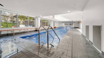 Apartment | Pool | Indoor pool, outdoor pool