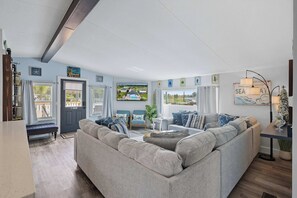 Smart TV, books, offices