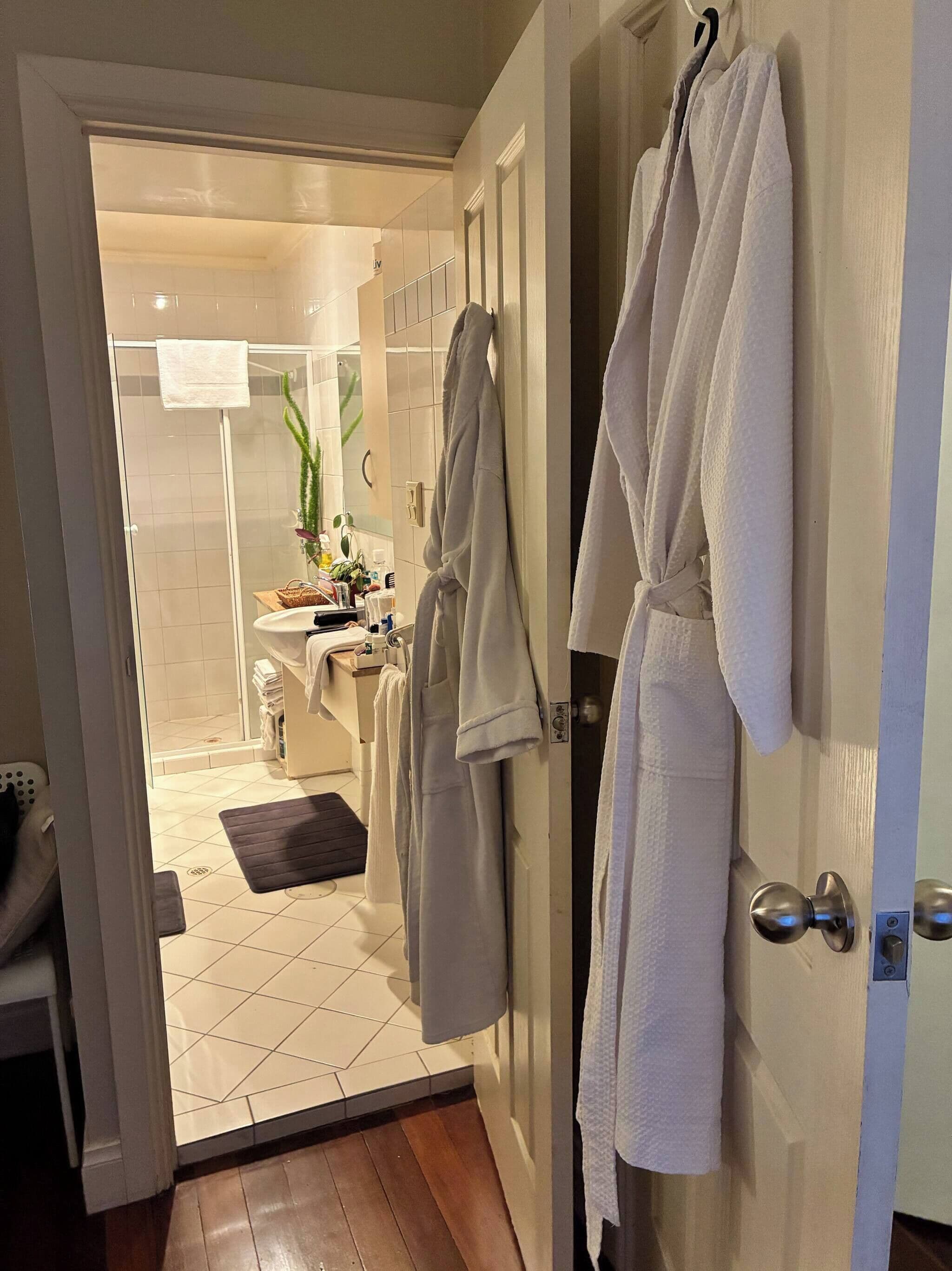 Apartment, 1 Bedroom, Accessible, Smoking | Bathroom