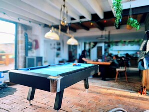 غرفة الألعاب