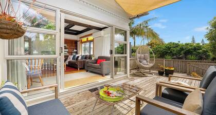 Cabbage Tree Cottage