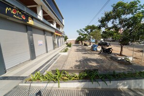 واجهة المنشأة