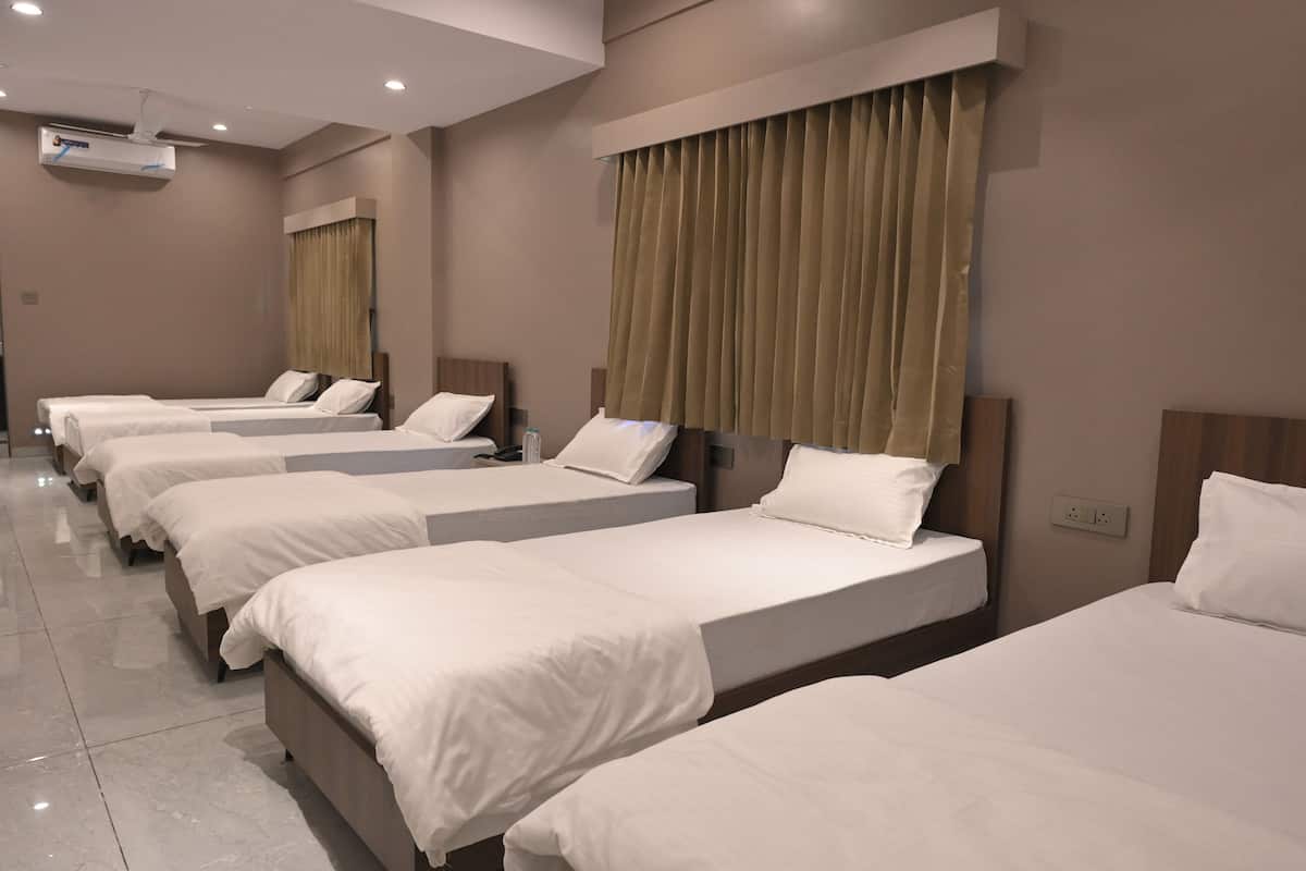 Habitación de lujo | Wifi gratis y ropa de cama