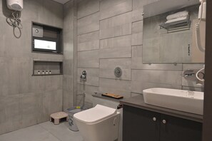 Gallery Suite | Bathroom