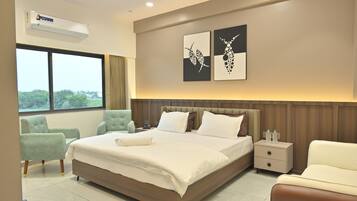 Superior Suite | Free WiFi, bed sheets