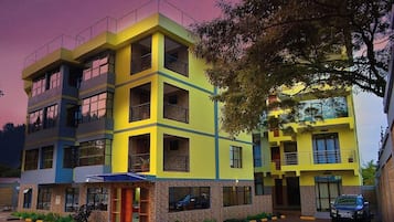 Fachada de la propiedad