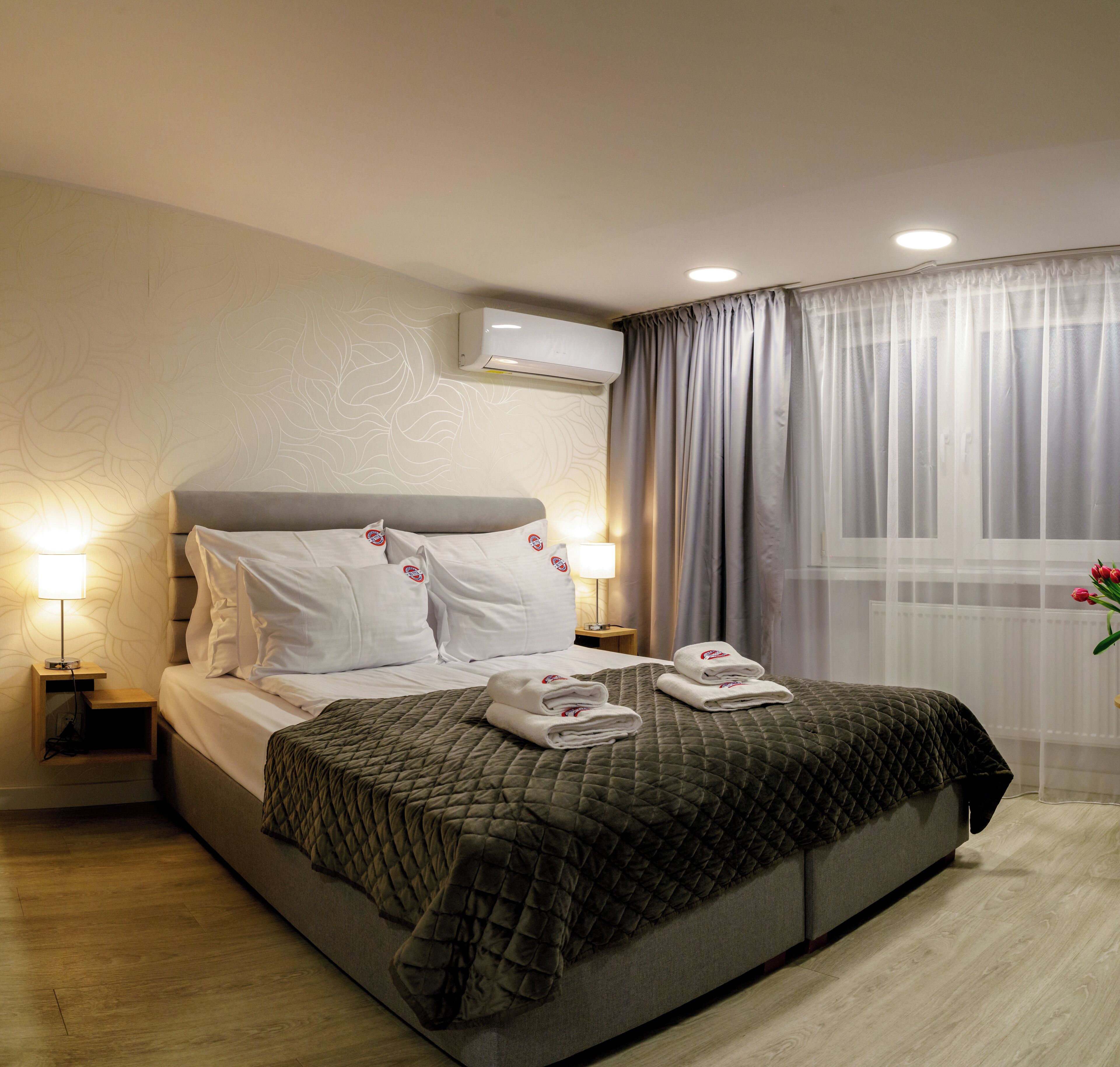 Coffres-forts dans les chambres, bureau