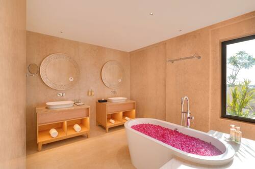 Presidential Suite | Bathroom