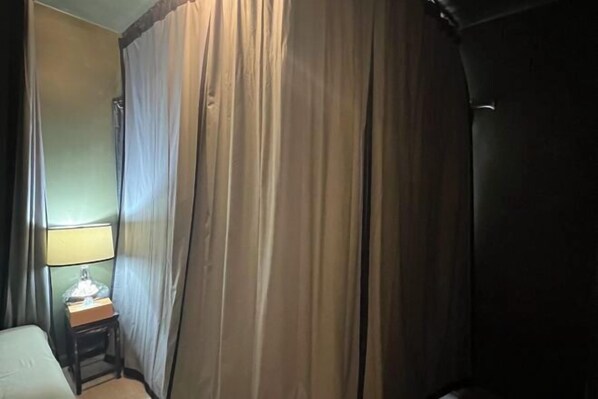 Room - Quesada Homestay (San Francisco)