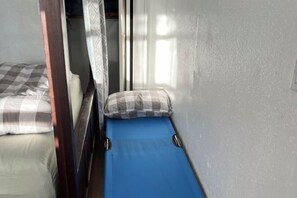 Room - Quesada Homestay (San Francisco)