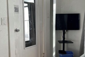 Room - Quesada Homestay (San Francisco)