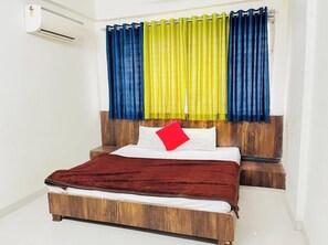 Chambre Double, balcon, vue ville