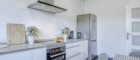 Microwave, oven, stovetop