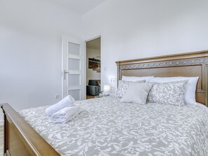 4 dormitorios, wifi gratis, ropa de cama