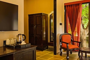 Deluxe-sviitti, parveke, näköala mäelle | Huoneen varustelu