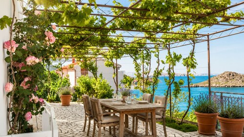 Apartment Mediera sea view 3 by Villas Guide