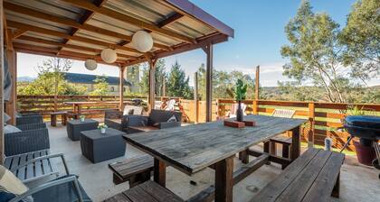 Holiday Home 'Tomettes' with Mountain View, Wi-Fi and Air Conditioning