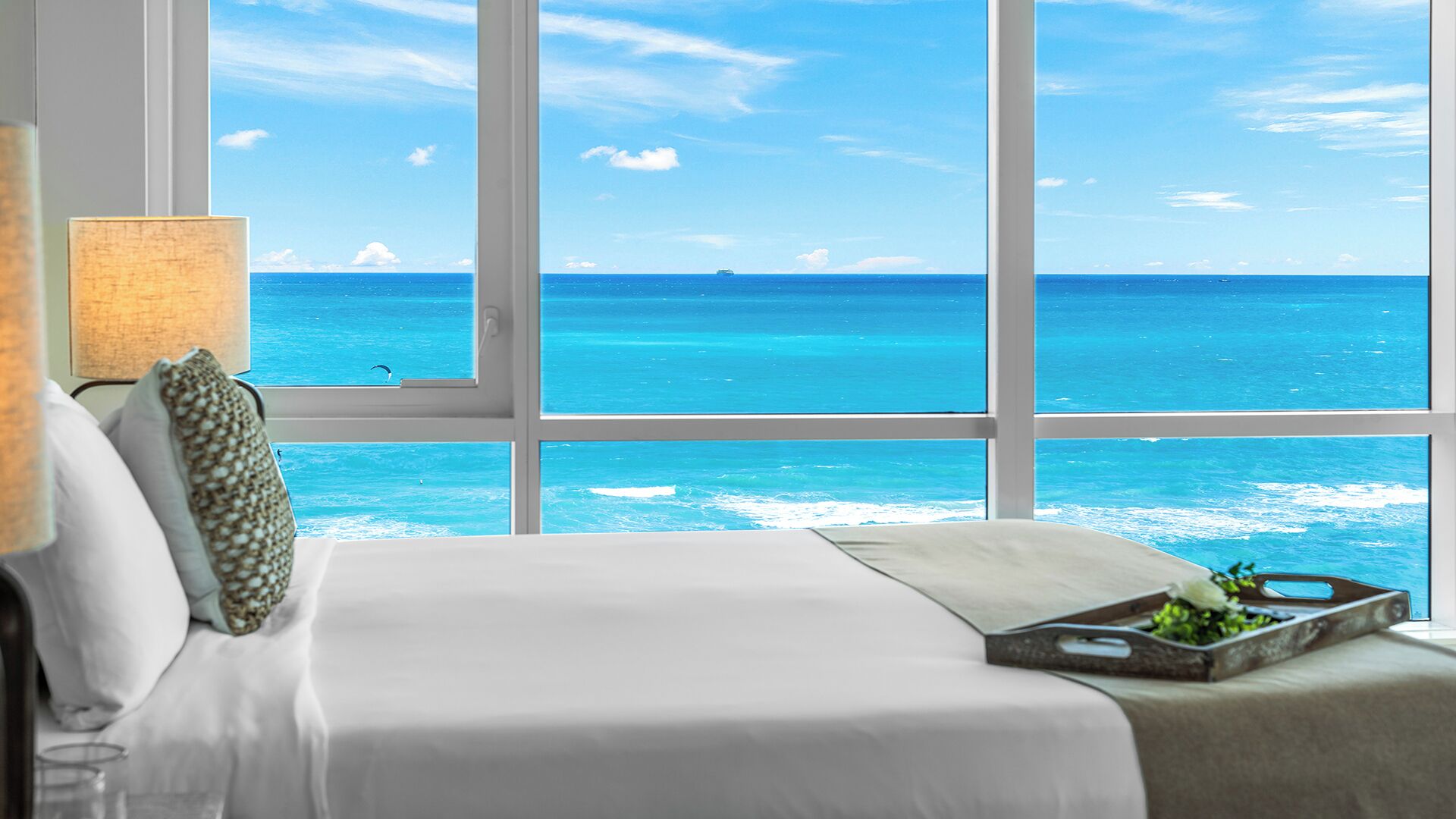 2 bedrooms, in-room safe, desk, iron/ironing board