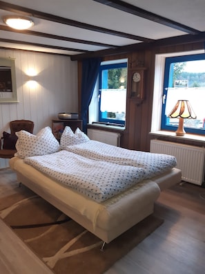 1 Schlafzimmer, Bügeleisen/Bügelbrett, WLAN, Bettwäsche