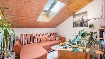 Tv, dvd-afspiller, stereoanlæg