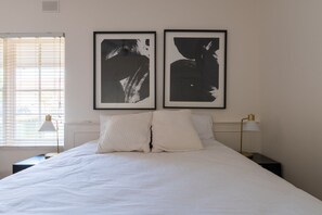 2 camere, una scrivania, ferro/asse da stiro, Wi-Fi