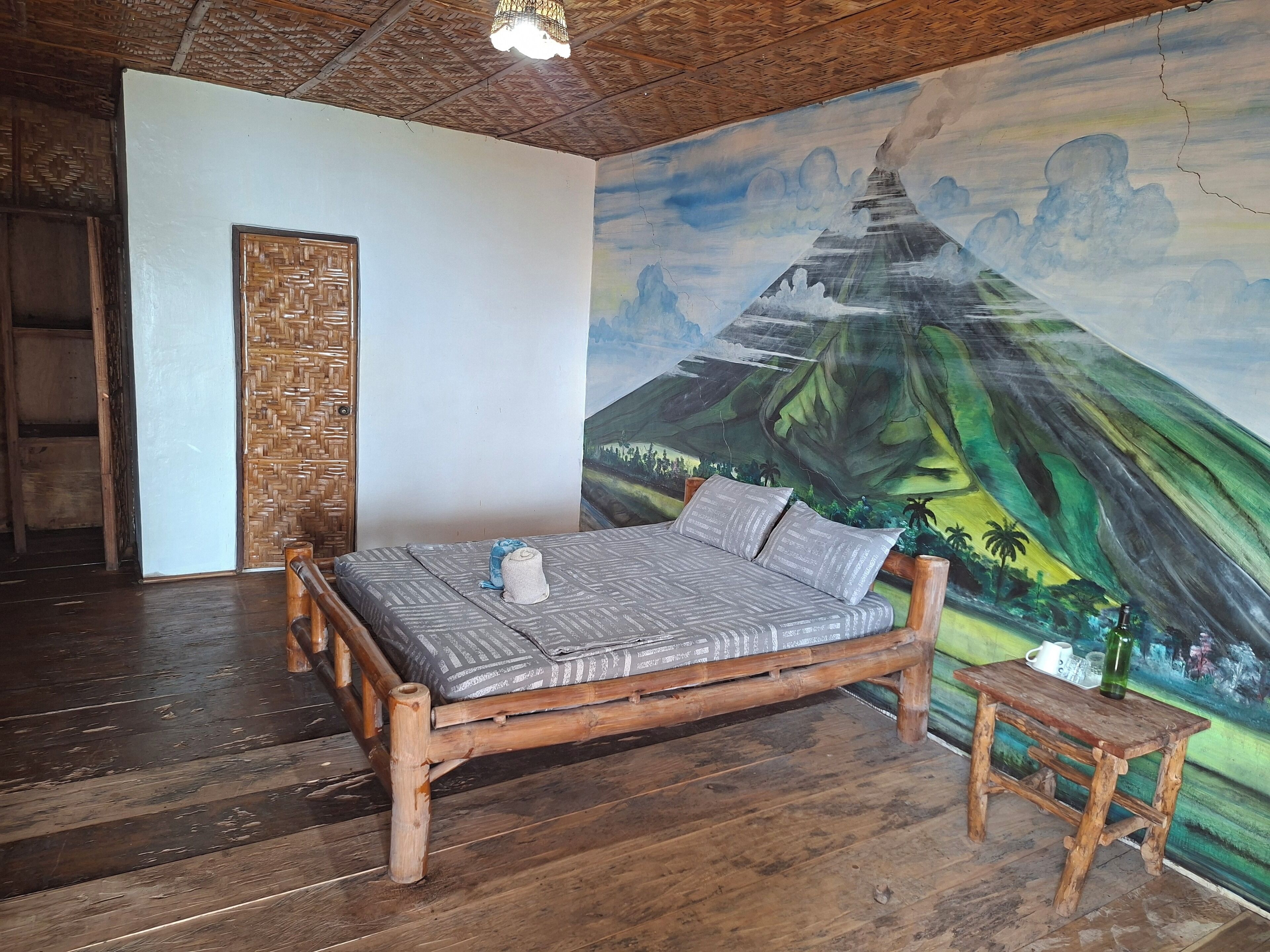 Classic Double or Twin Room, Ocean View | Hypo-allergenic bedding, in-room safe, free WiFi, bed sheets