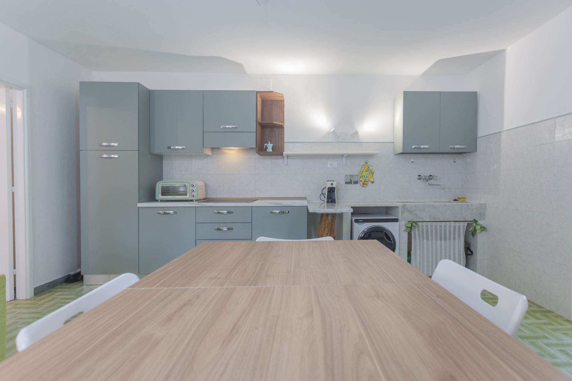 Frigorífico y horno