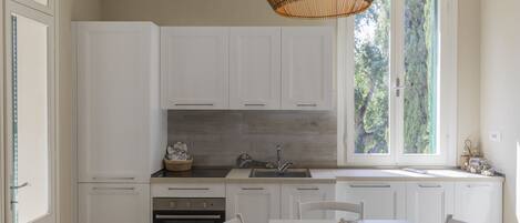 Refrigerador y horno