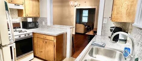 Mikrovågsugn, ugn och spishäll