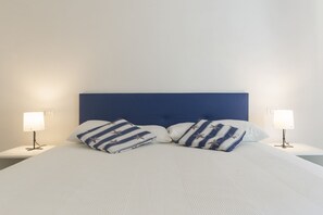1 bedroom, WiFi - It is located on the second floor of a characteristic building in the historic center, in a really c (Portoferraio)