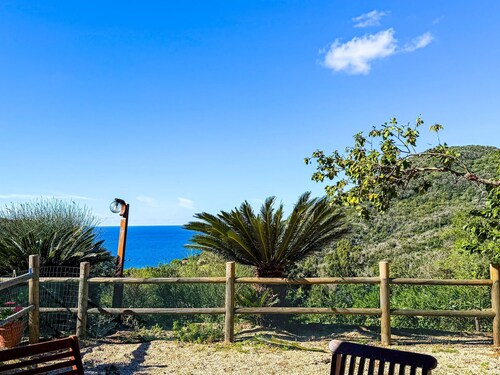 Welcome to Casa Alessia, a lovely flat located in Nisporto, the perfect tourist resort for those see