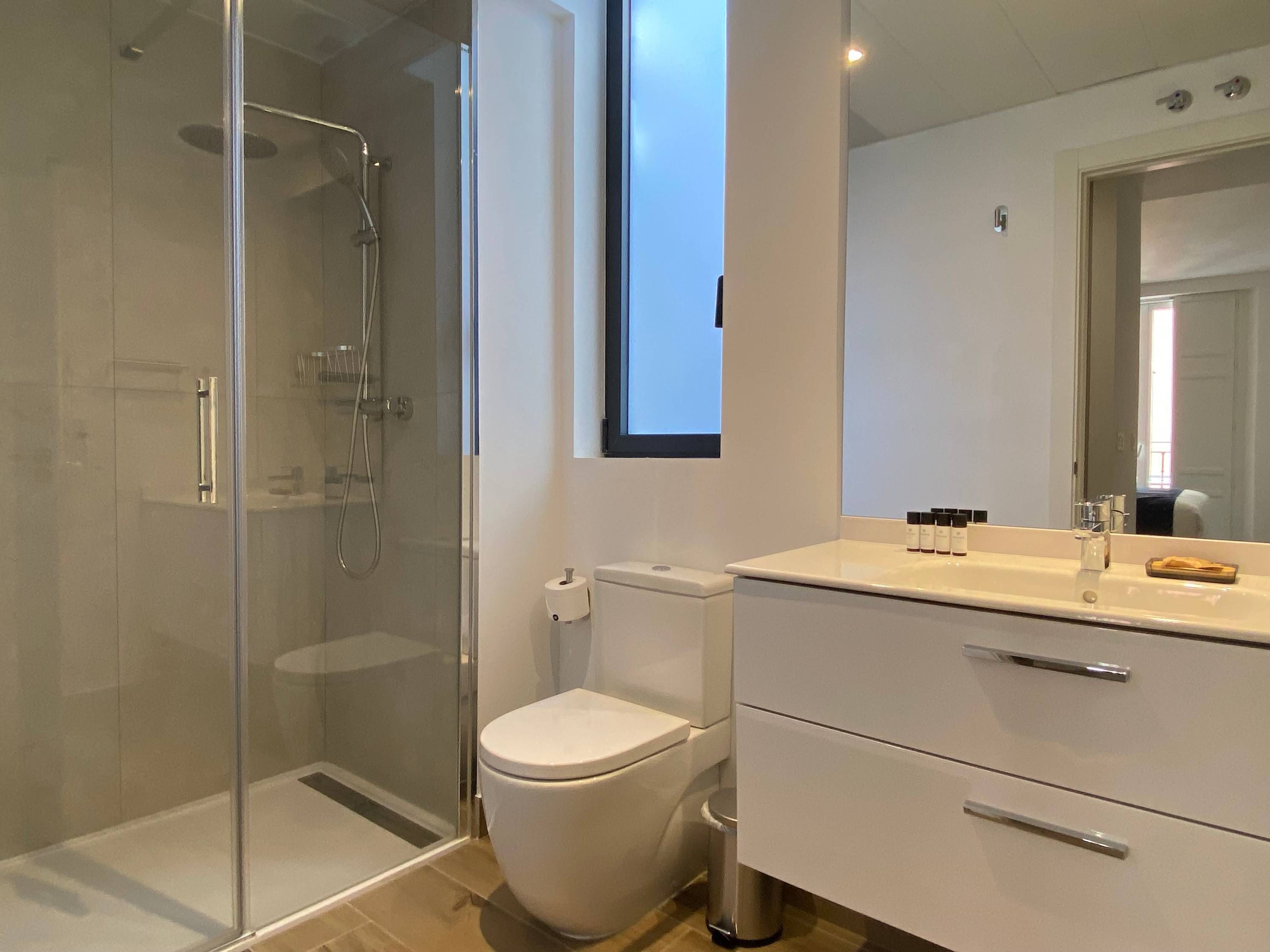House | 2 bedrooms, Internet