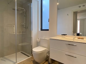 Ferienhaus | 2 Schlafzimmer, Internetzugang