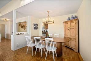 Casa (3 Bedrooms) | Servicio a la habitación