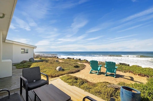 @ Marbella Lane - Oceanfront W/unobstructed Views!